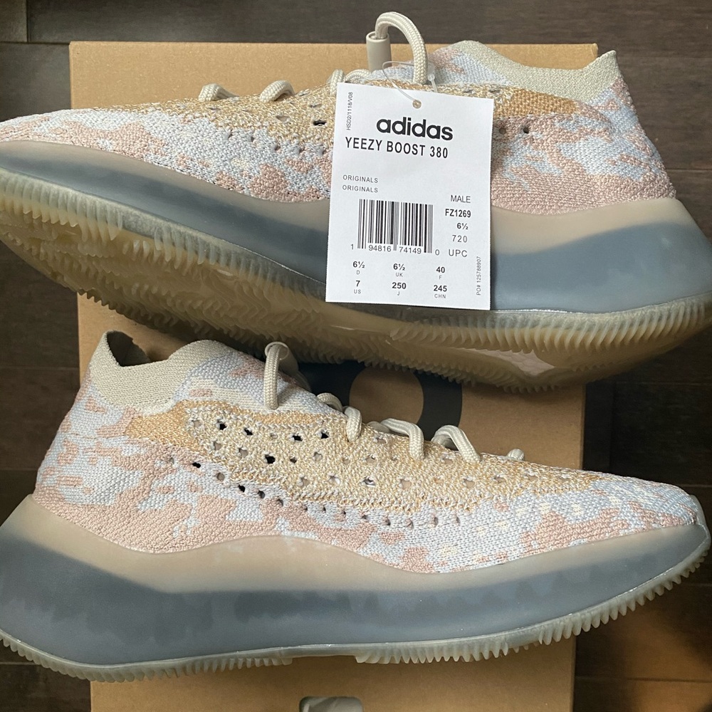Yeezy boost 380